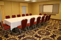 Hampton Inn Richmond - Airport - 2-Star