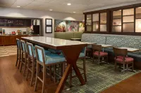Hampton Inn Massillon - 2-Star