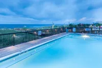Hampton Inn & Suites Carolina Beach Oceanfront - Beach