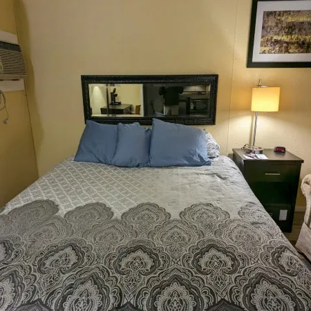 Colonial Inn Extended Stay by OYO New Ulm
