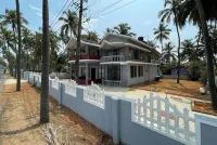 Gintara Homestay by Evaddo Stays - maisons de vacances