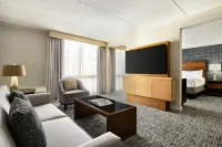 DoubleTree by Hilton Hotel Pittsburgh - Green Tree - 4-Star