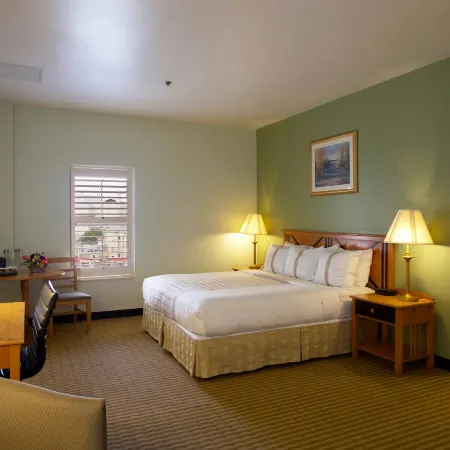 The Crockett Hotel