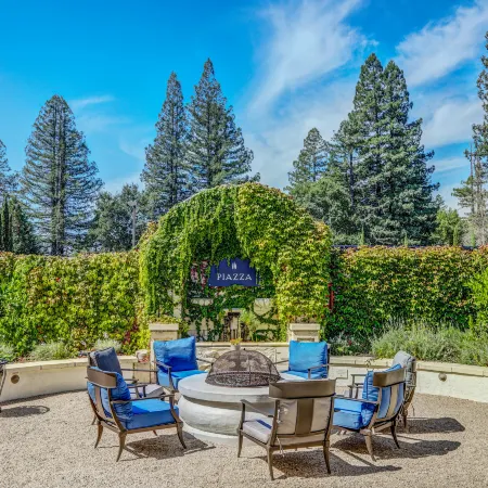 The Lodge at Healdsburg, Tapestry Collection by Hilton
