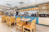 Country Inn & Suites by Radisson, Lumberton, NC - 2-Star