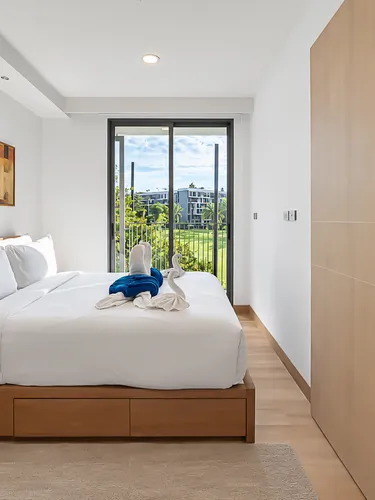 รูปภาพของSkyPark Celeste, rooftop pool and golf view. 1 bdr