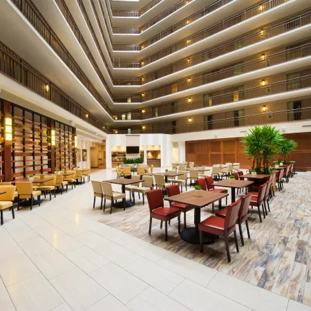 Embassy Suites by Hilton Portland Tigard