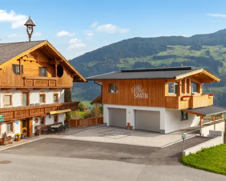 Chalet Spatn Hotels in Fügenberg