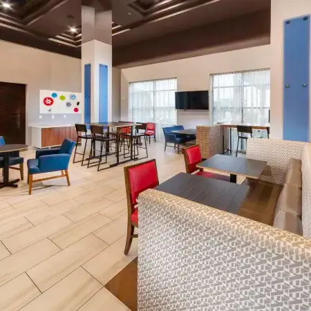 Holiday Inn Express & Suites Pasco-Tricities by IHG