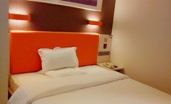 7 Days Inn (Sanya Jixiang Street)