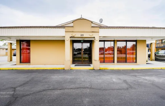 OYO 威廉斯頓酒店