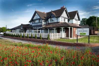 The Red Lion Inn by Chef & Brewer Collection Hotels in Harthill with Woodall