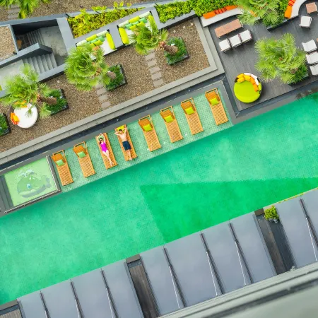 Holiday Inn BANGKOK SUKHUMVIT by IHG Отели рядом с достопримечательностью «Сукхумвит»