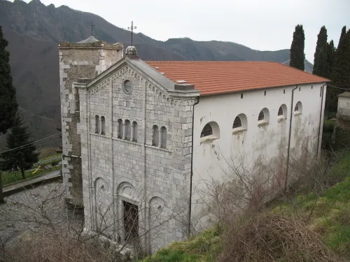 The Costantino's Home in the Green Heart of Tuscany