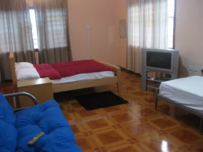 Ghouse room C Ideal For Friends family And Corporate
