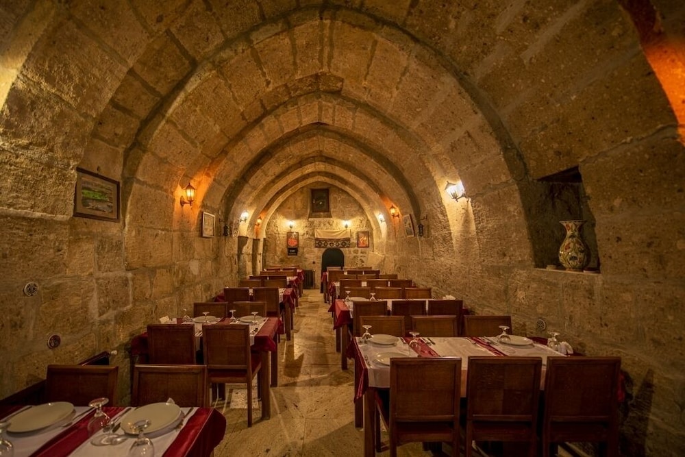 Cappadocia Antique Gelveri Cave Hotel