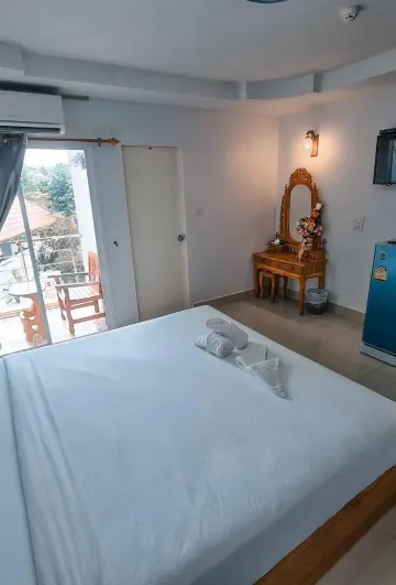 ห้องสแตนดาร์ด เตียงใหญ่ 1 เตียง