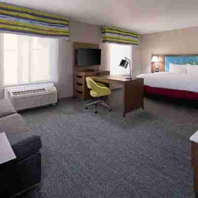 Hampton Inn Visalia Rooms
