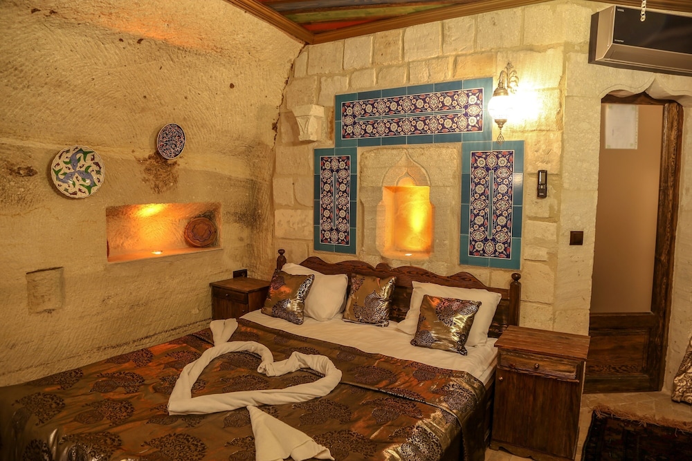 Goreme Palace Cave Suites