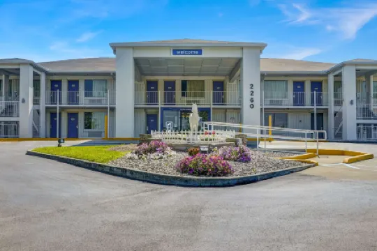 Motel 6 Lexington, KY - East I-75