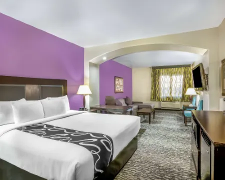 La Quinta Inn & Suites by Wyndham Kyle - Austin South Hoteles en Kyle