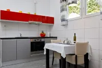 Fully Equiped Apartments Next to the Beach Hotels in Stobrec