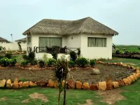 Serena Beach Resort Hotel in zona Ahmedpur Mandvi Beach