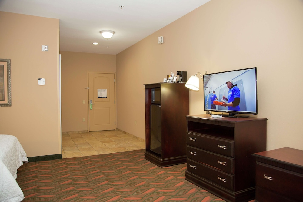 Hampton Inn & Suites Houston Rosenberg