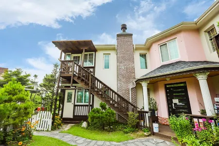 Pyeongchang Beautiful Pension Отели рядом с достопримечательностью «MonaYongPyong - Ski Resort»