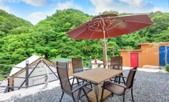 Gyeongju Rosso House Pension (Spa)