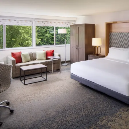 Holiday Inn CHARLOTTESVILLE-MONTICELLO by IHG