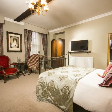 The Castle Hotel