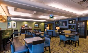 Holiday Inn Express & Suites Dickson City - Scranton