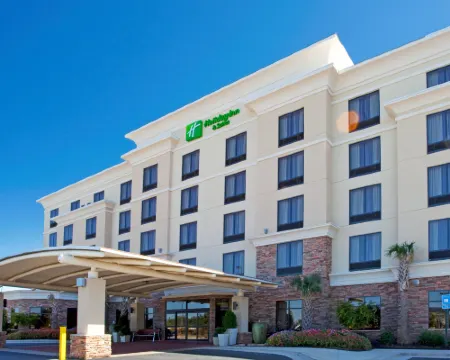 Holiday Inn & Suites STOCKBRIDGE/ATLANTA I-75 by IHG Hotels in Henry County