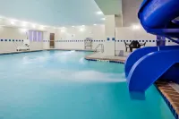Holiday Inn Express & Suites DICKINSON by IHG - Pools