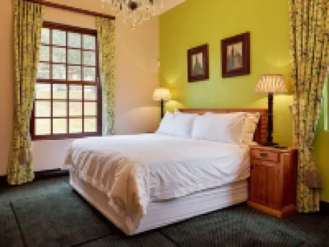 ドッグフレンドリー ファーム コテージ イン ザ ベルク by ファースト プライベート ステイズ アンダーバーグのホテル