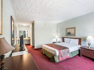 Red Carpet Inn & Suites