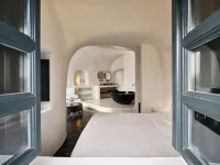 Abyss Suites Hotels in Santorini