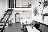 Posh 41 - โรงแรมราคาถูก