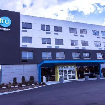 Tru by Hilton Norfolk Airport