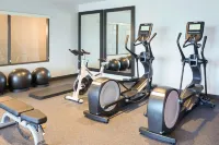Tru by Hilton Pompano Beach Pier - Phòng Gym