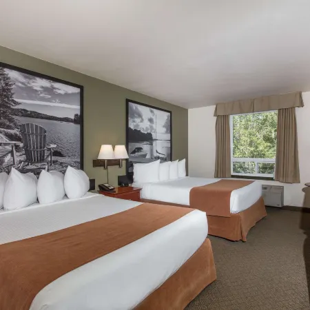 Super 8 by Wyndham Amherst NS