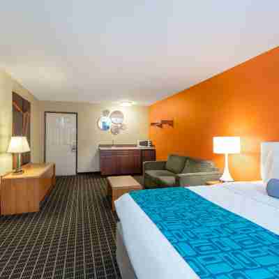 Howard Johnson by Wyndham Leavenworth Rooms