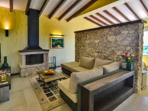 조르니차 패밀리 에스테이트 를레 & 샤토