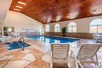 Quality Inn & Suites Albuquerque North near Balloon Fiesta Park Hotels in Rio Rancho