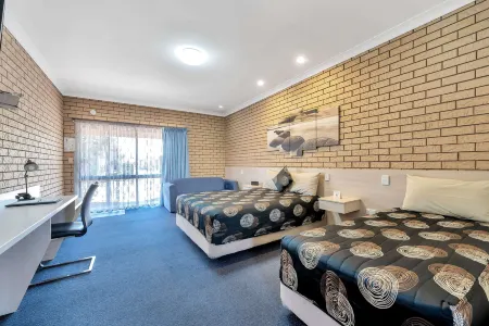 沃威克定居者旅館