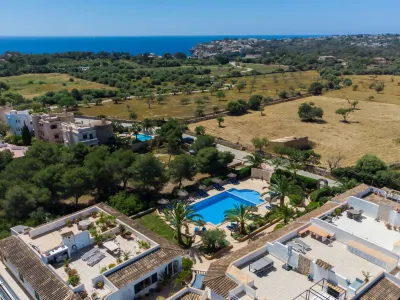 Bella Vista Hotel in zona Cala Llombards