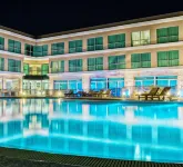 Howard Johnson by Wyndham Neuquen - Pools