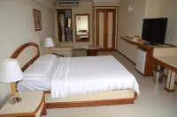 Hotel Sagres - Lemmikkieläimet sallittu