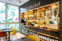 B&B Hotel Brussels Centre Gare du Midi - breakfast
